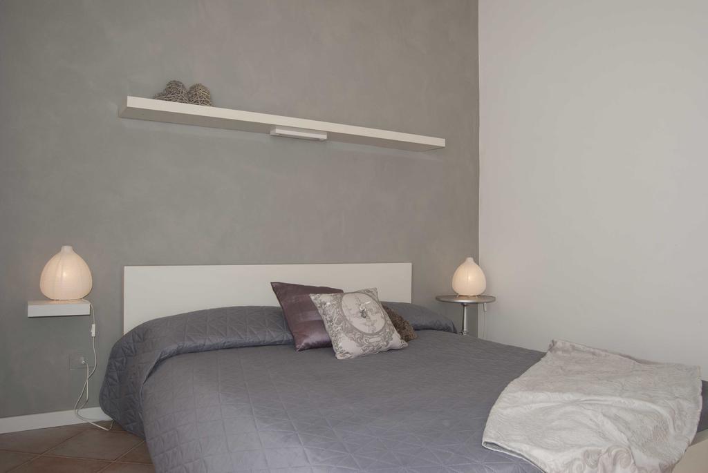 רומא Santonofrio Apartments חדר תמונה
