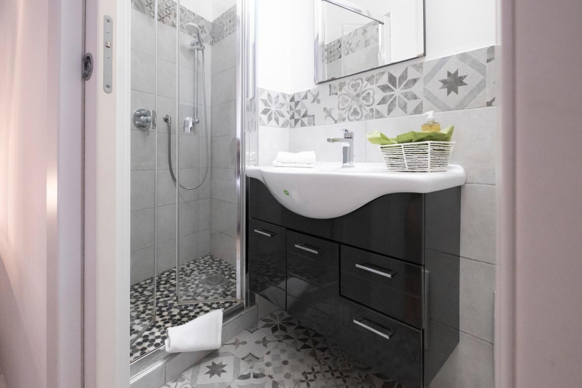 רומא Santonofrio Apartments מראה חיצוני תמונה