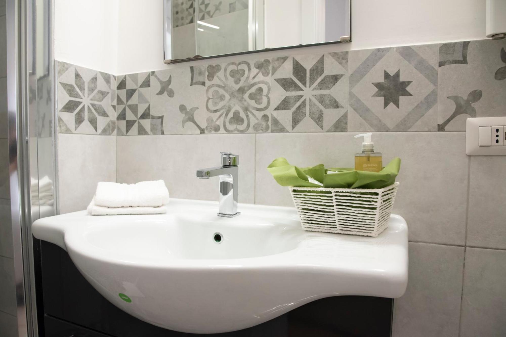 רומא Santonofrio Apartments מראה חיצוני תמונה