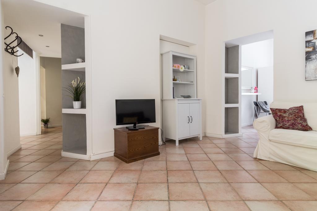 רומא Santonofrio Apartments מראה חיצוני תמונה